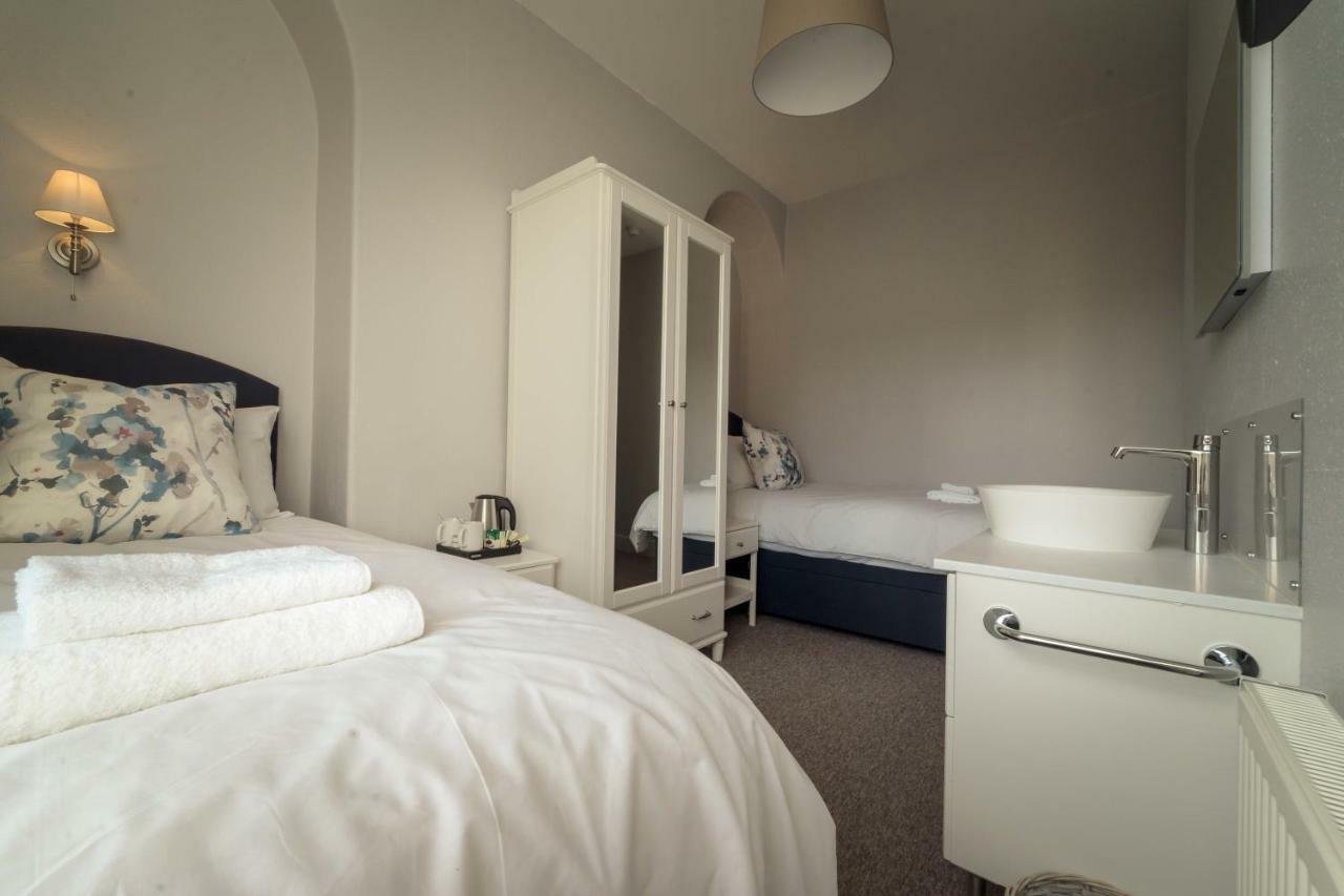 Anabelle'S Guest House Bath Bagian luar foto