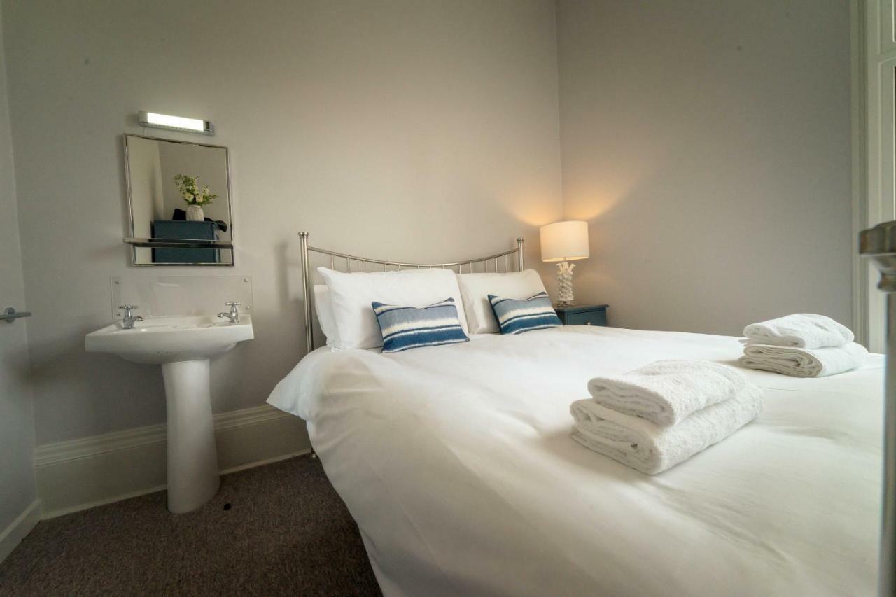 Anabelle'S Guest House Bath Bagian luar foto