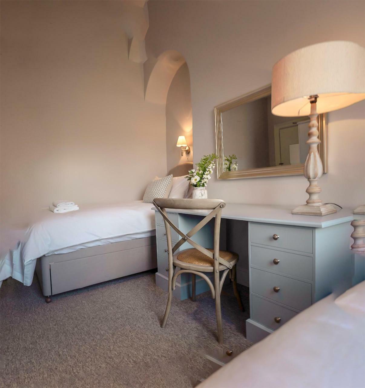 Anabelle'S Guest House Bath Bagian luar foto