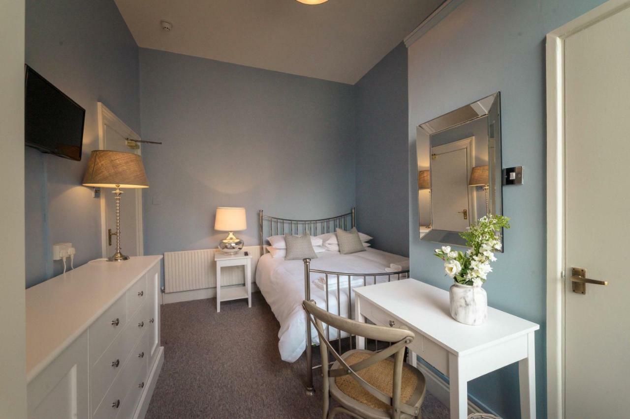 Anabelle'S Guest House Bath Bagian luar foto